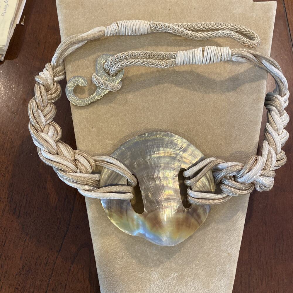 Vintage Gary Gail Mother of Pearl Shell Rope Belt Boho Braided Beige Stretch